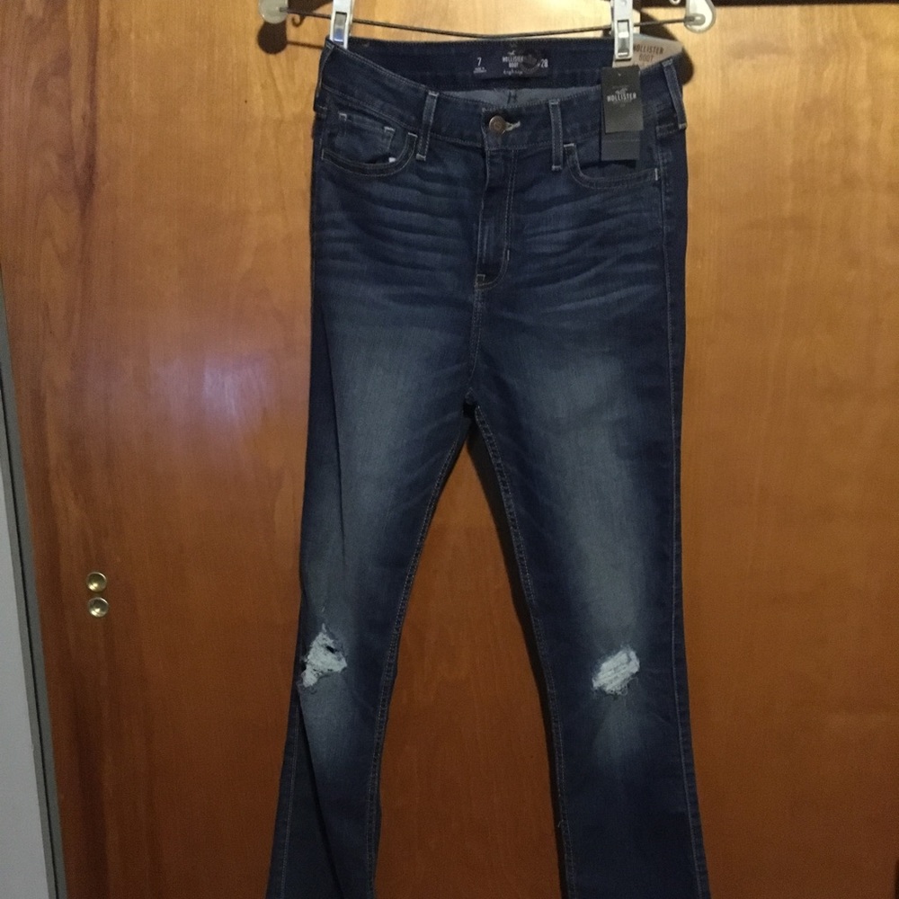 Hollister 7 high rise boot jeans 28 NWT distressed